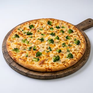 Broccoli Chicken Alfredo Pizza